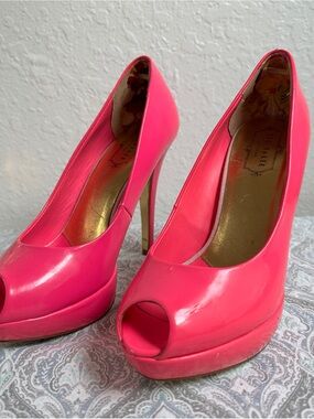 Ted Baker London SVANA 5 Vibrant Pink Peep-Toe Platform Pumps (8)